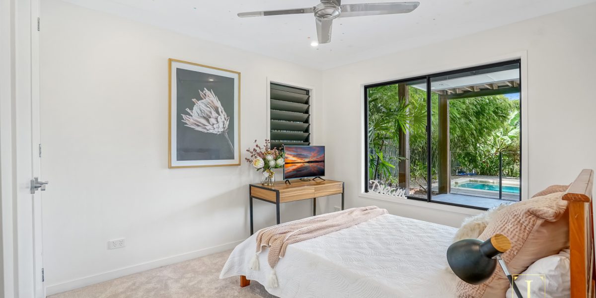41 The Peak, Brinsmead, QLD 4870 AUS