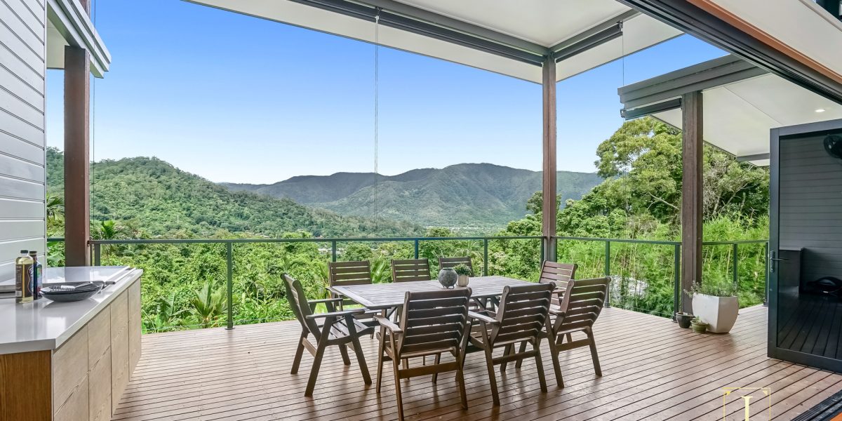 41 The Peak, Brinsmead, QLD 4870 AUS