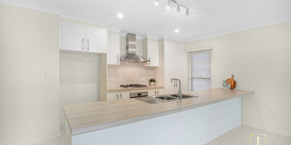 8 Jabiru Court, Smithfield, QLD 4878 AUS