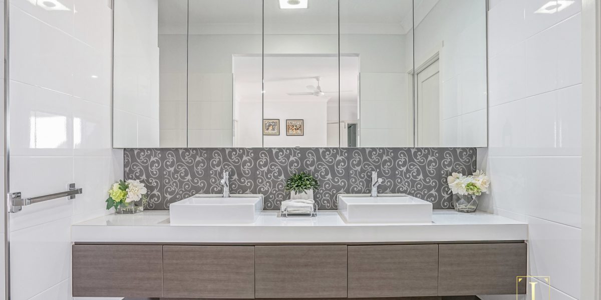 4 Lighthouse Court, Trinity Beach, QLD 4879 AUS