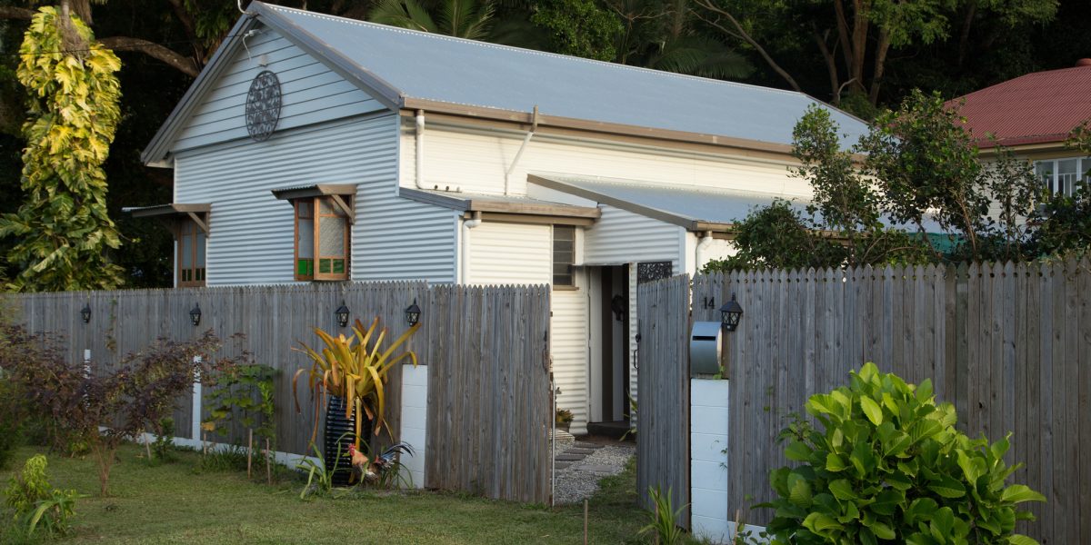 14 Hardwick Street, Stratford, QLD 4870 AUS