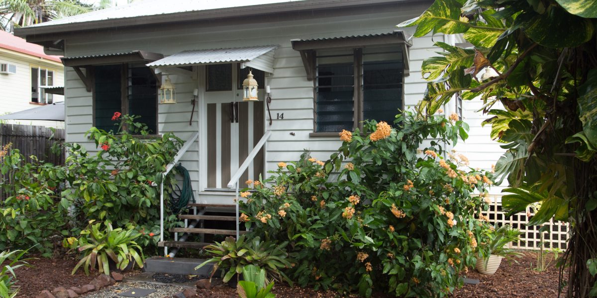 14 Hardwick Street, Stratford, QLD 4870 AUS