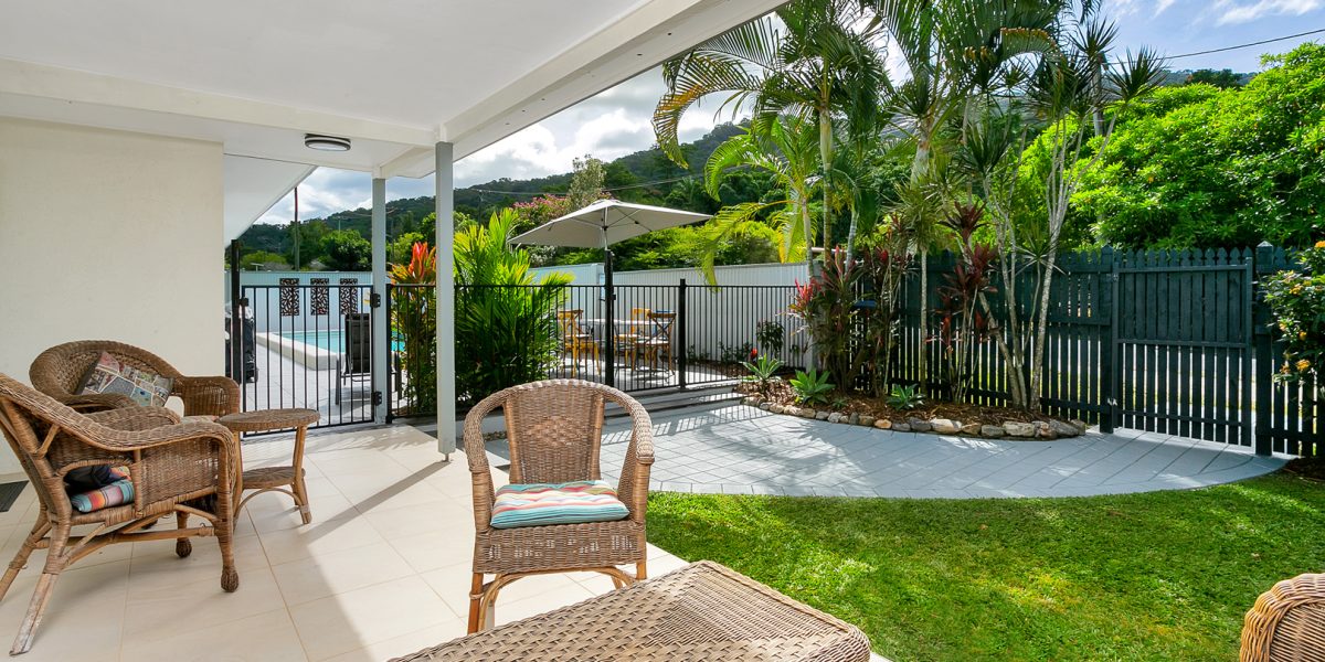 46 Heavey Crescent, Whitfield, QLD 4870 AUS