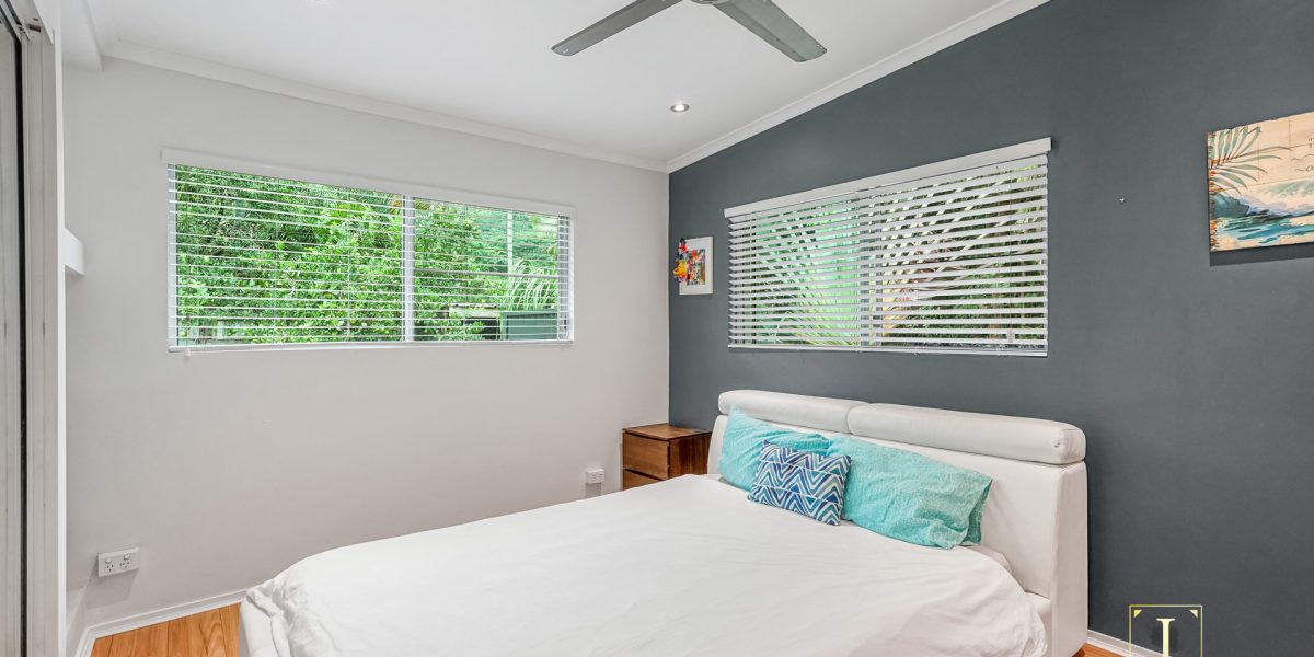 20-22 Foley Road, Palm Cove, QLD 4879 AUS
