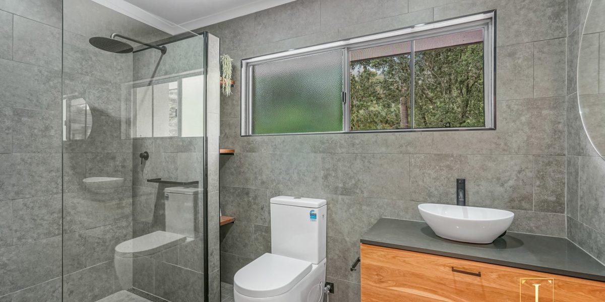20-22 Foley Road, Palm Cove, QLD 4879 AUS