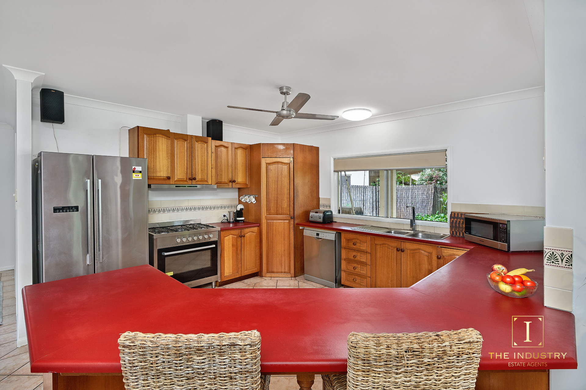 8 Collett Close, Kewarra Beach, QLD 4879 AUS