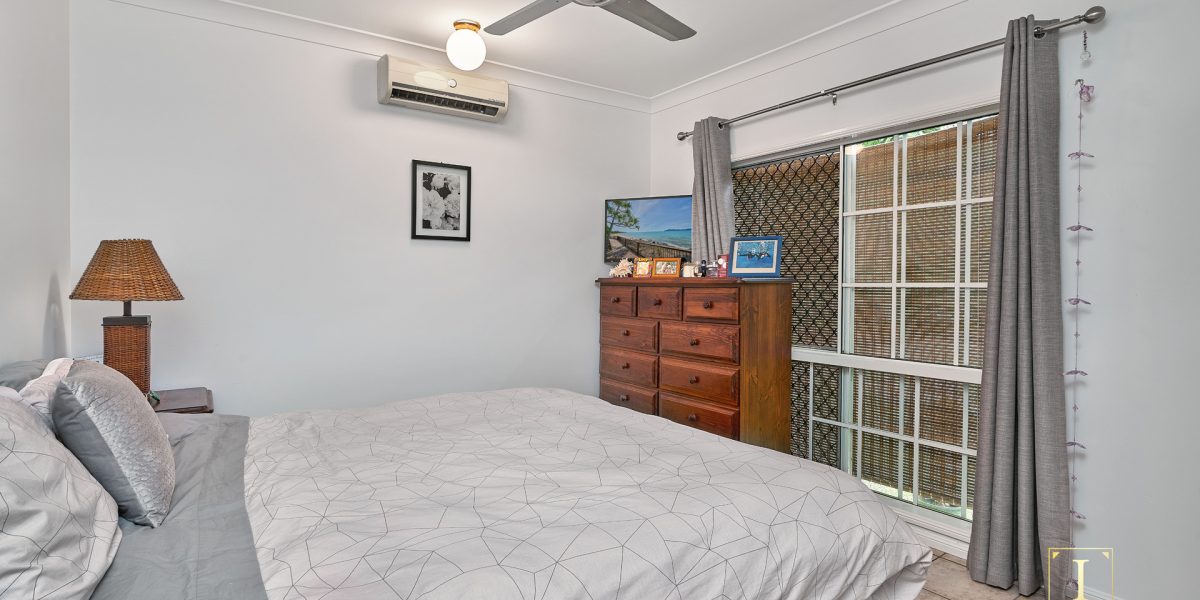 8 Collett Close, Kewarra Beach, QLD 4879 AUS