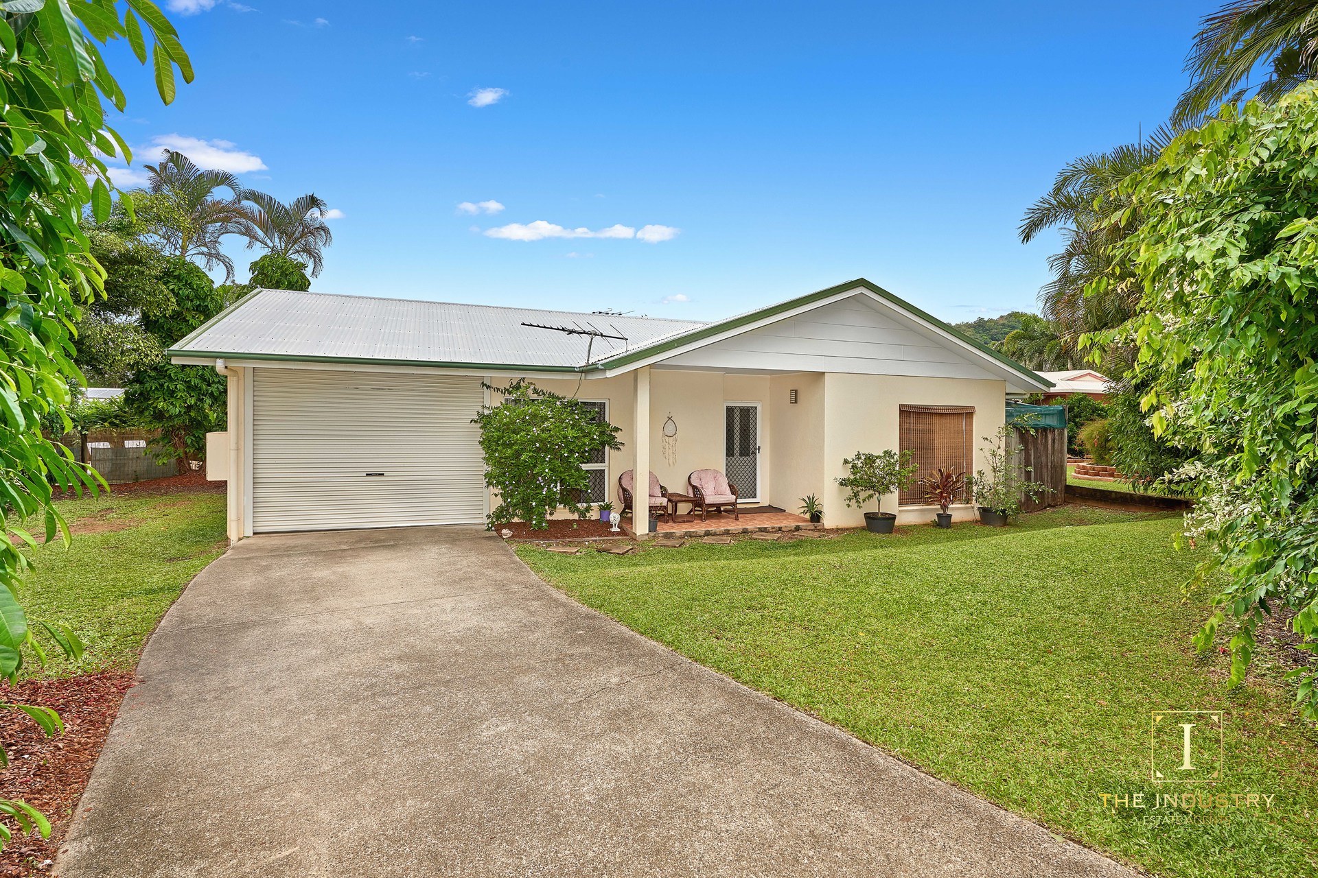 8 Collett Close, Kewarra Beach, QLD 4879 AUS