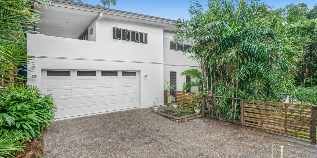 20-22 Foley Road, Palm Cove, QLD 4879 AUS