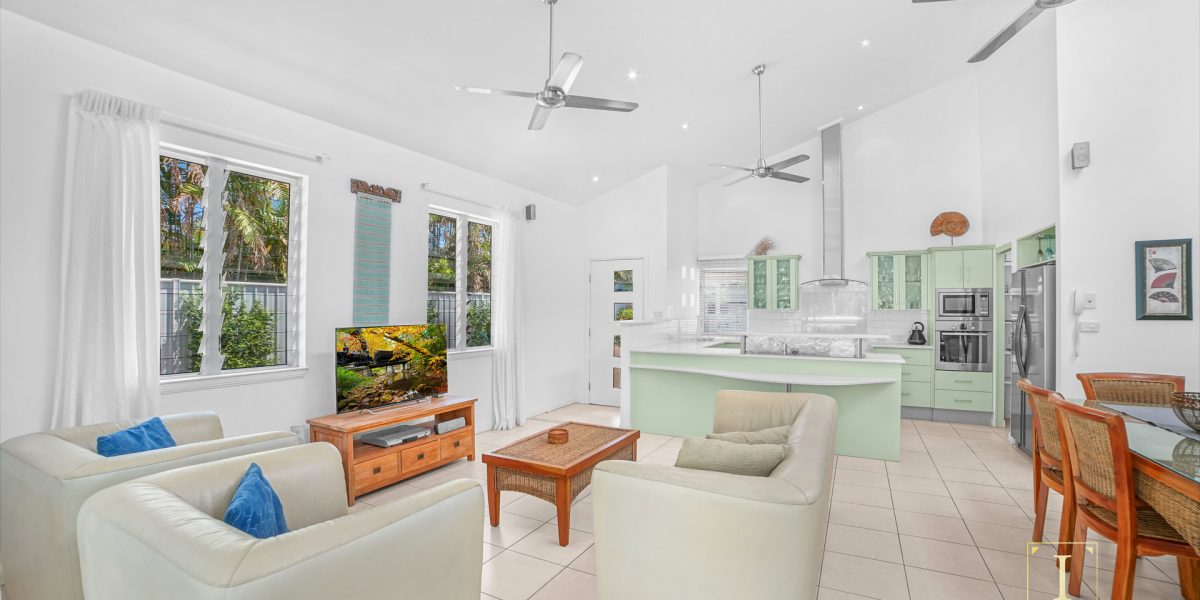 1/3 Upolu Esplanade, Clifton Beach, QLD 4879 AUS