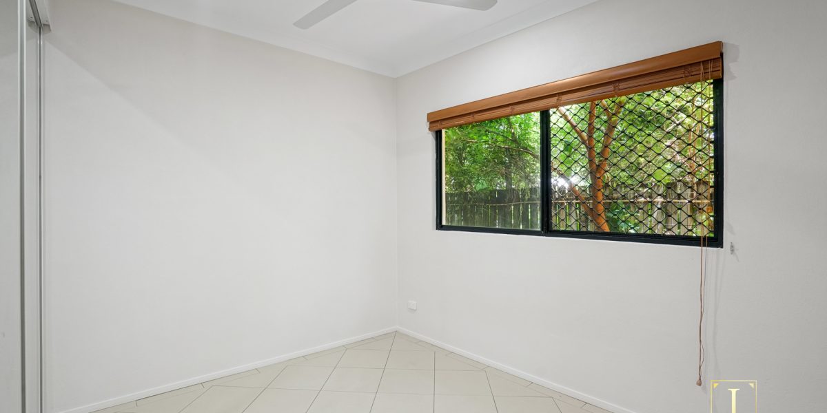 3 Morley Street, Manoora, QLD 4870 AUS