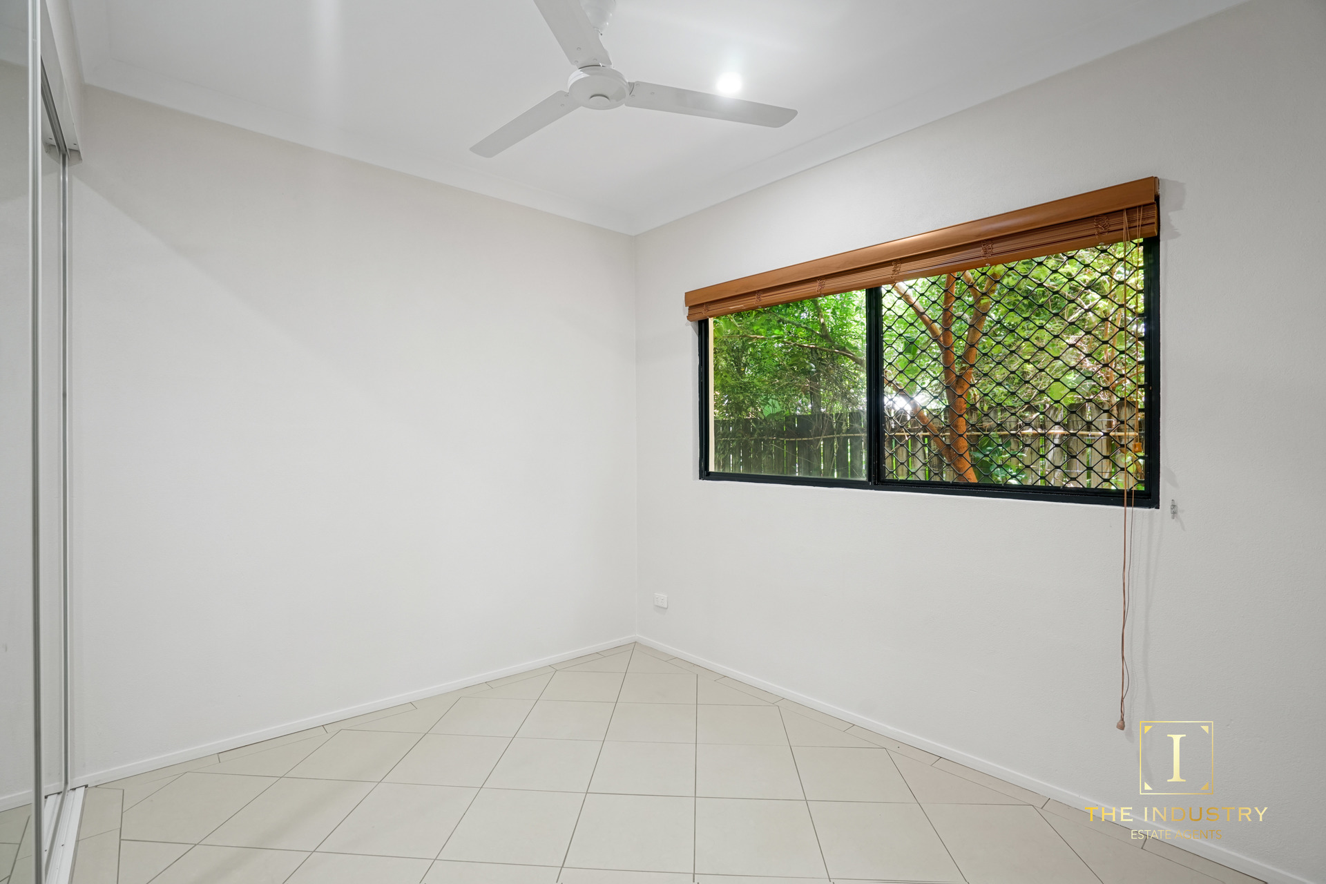 3 Morley Street, Manoora, QLD 4870 AUS