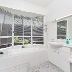 40 Yule Avenue, Clifton Beach, QLD 4879 AUS