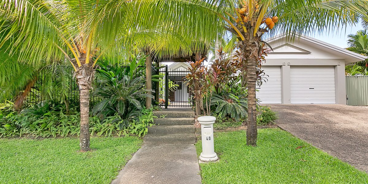 40 Yule Avenue, Clifton Beach, QLD 4879 AUS