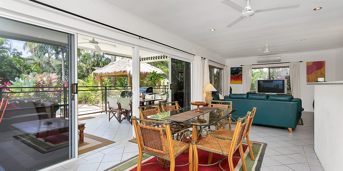 40 Yule Avenue, Clifton Beach, QLD 4879 AUS