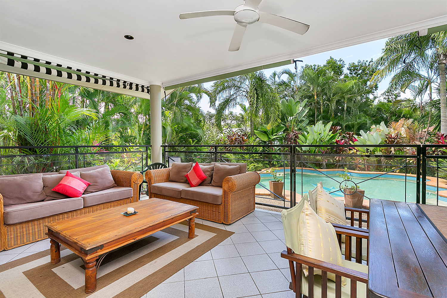 40 Yule Avenue, Clifton Beach, QLD 4879 AUS