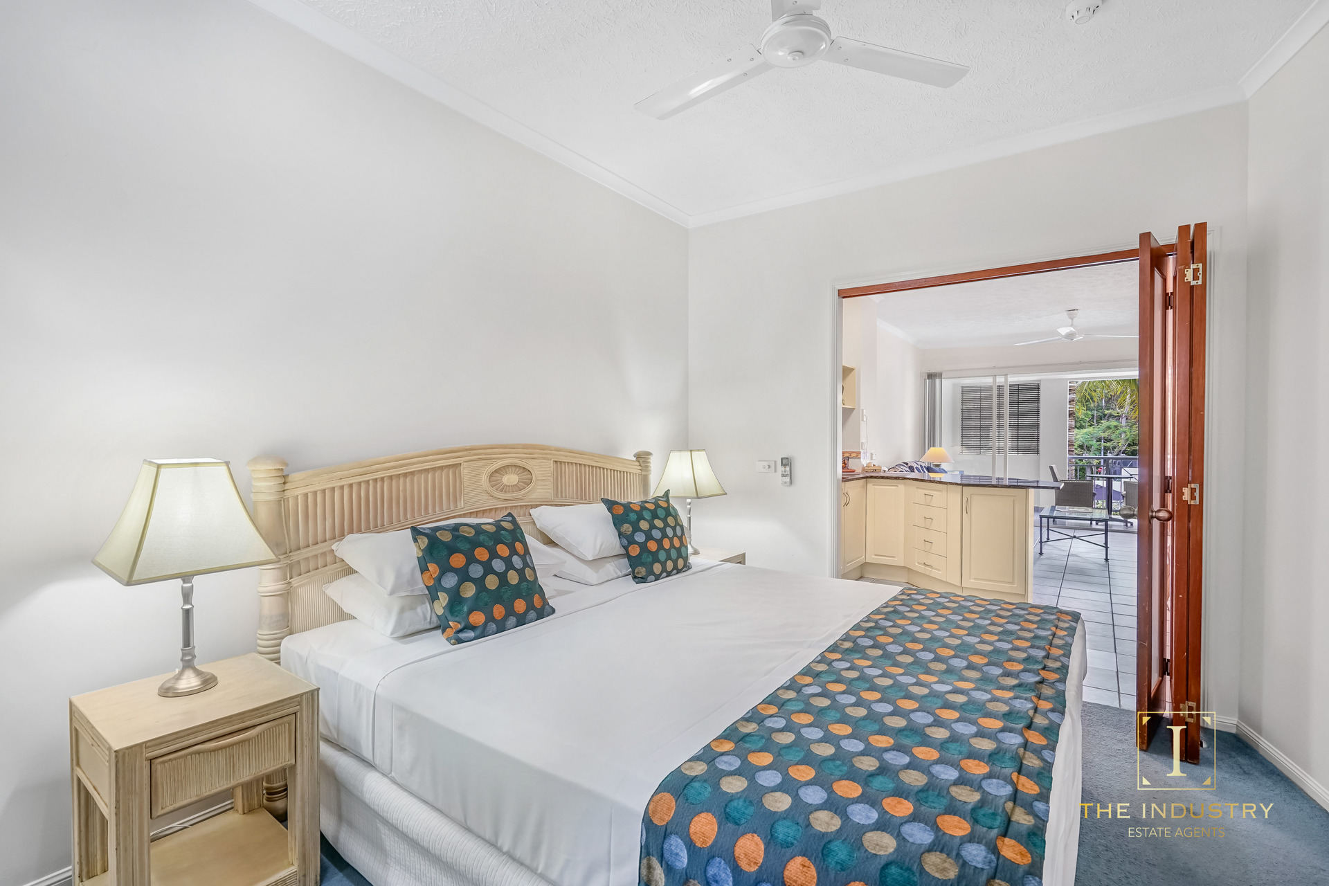 206/139-143 Williams Esplanade, Palm Cove, QLD 4879 AUS