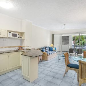 206/139-143 Williams Esplanade, Palm Cove, QLD 4879 AUS