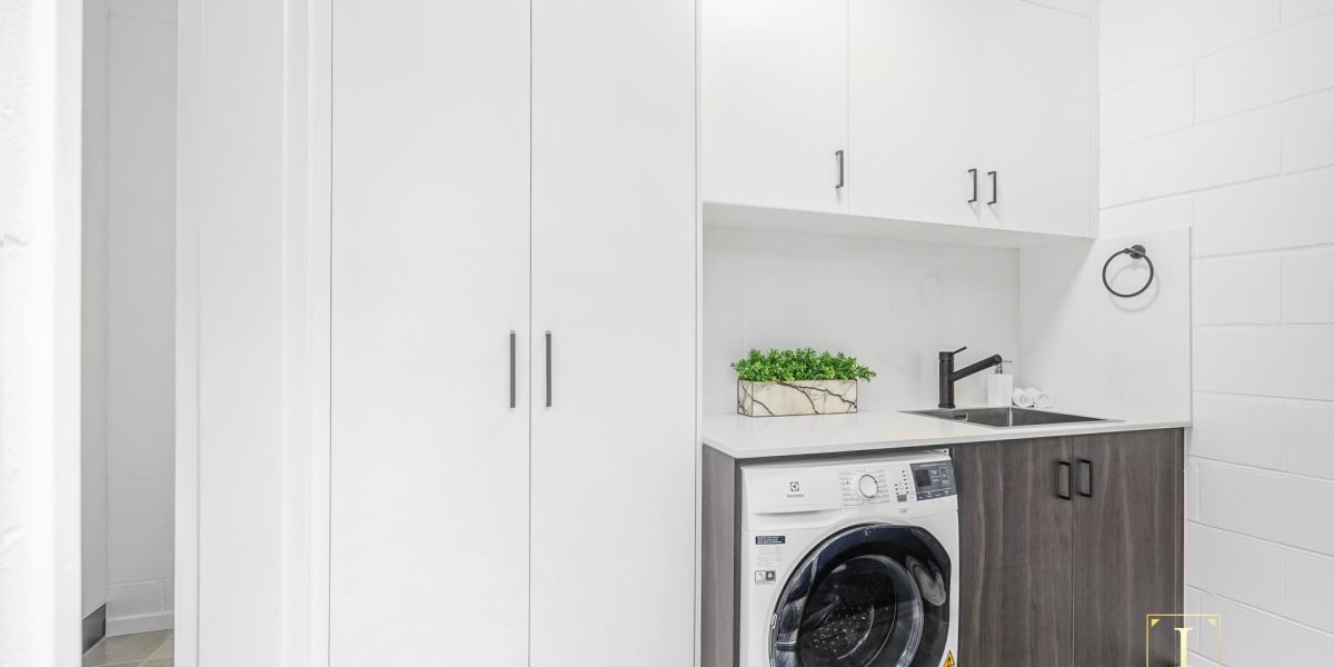 8/199 McLeod Street, Cairns North, QLD 4870 AUS