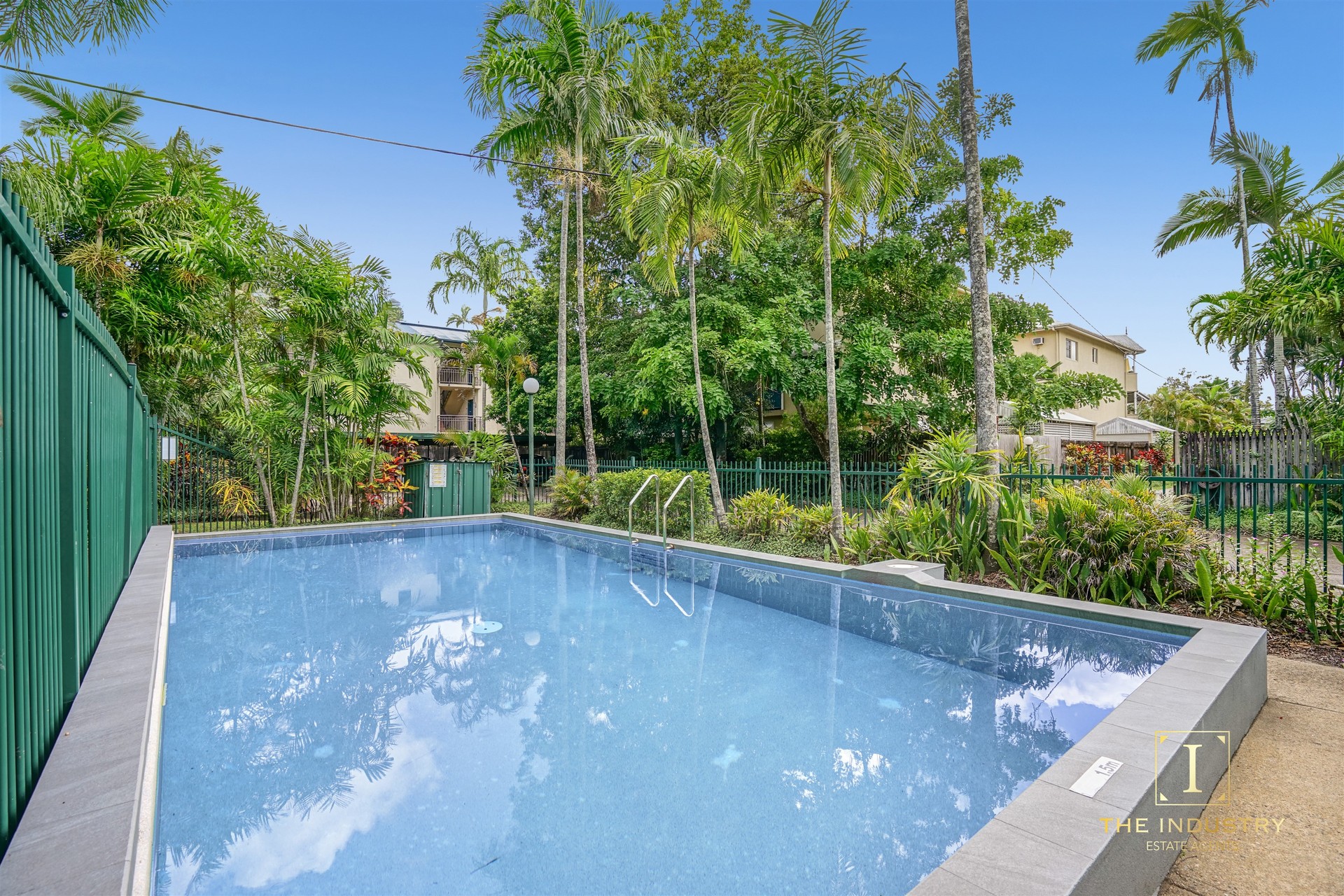 8/199 McLeod Street, Cairns North, QLD 4870 AUS