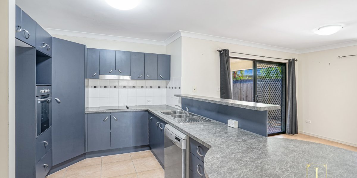 25 Moojeeba Way, Trinity Park, QLD 4879 AUS