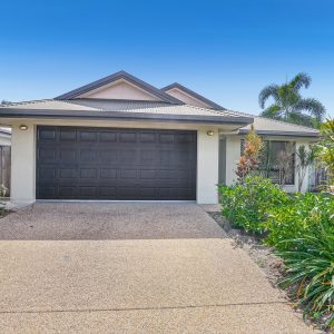 25 Moojeeba Way, Trinity Park, QLD 4879 AUS