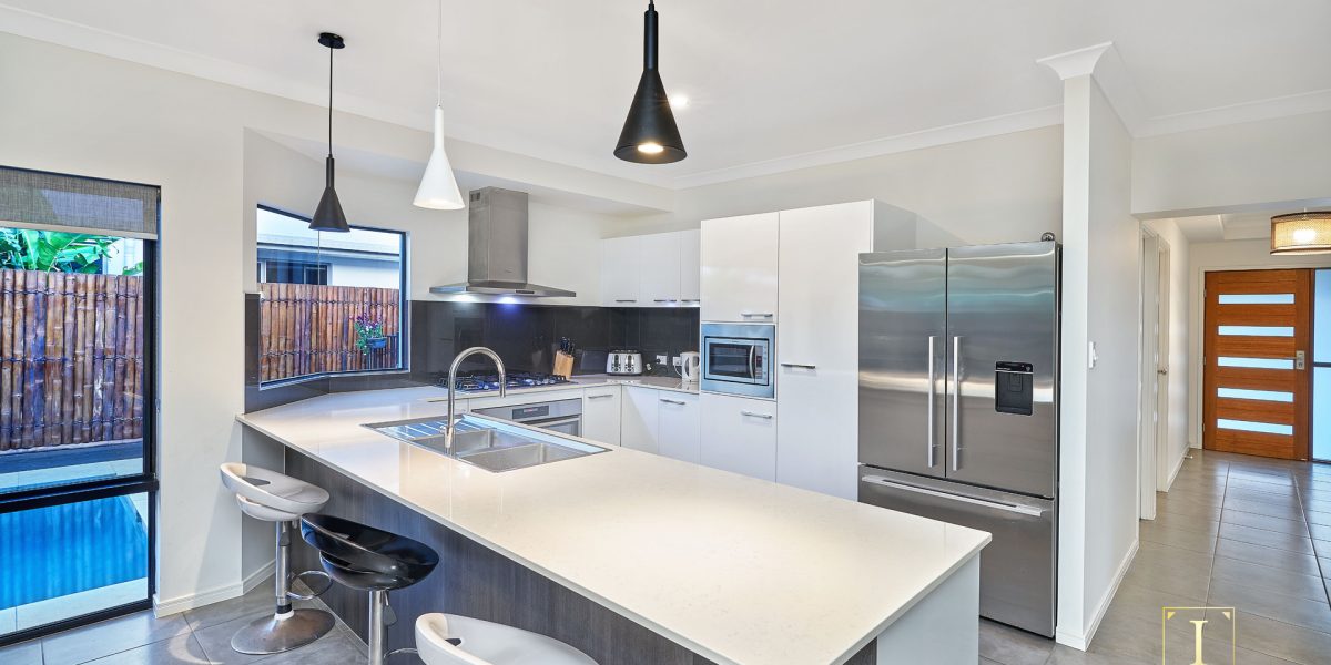 12 Thornborough Circuit, Smithfield, QLD 4878 AUS