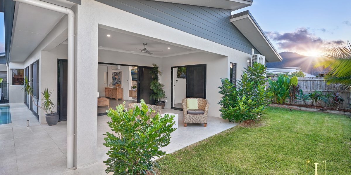 12 Thornborough Circuit, Smithfield, QLD 4878 AUS