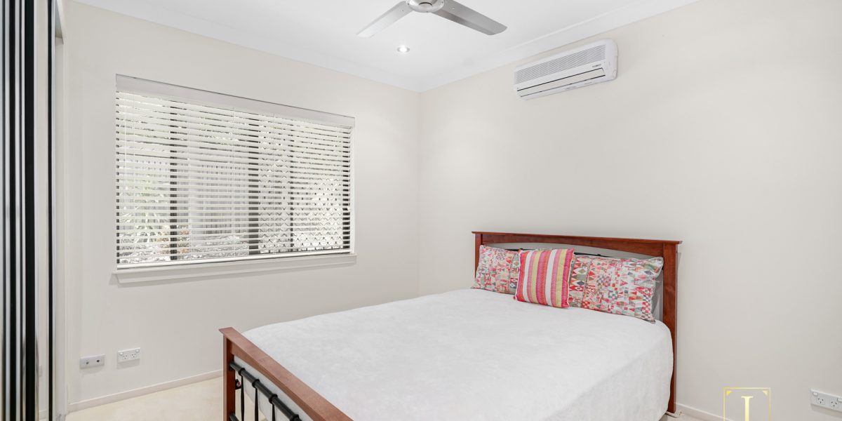 32 Lagoon Drive, Trinity Beach, QLD 4879 AUS