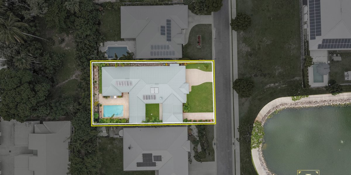 32 Lagoon Drive, Trinity Beach, QLD 4879 AUS