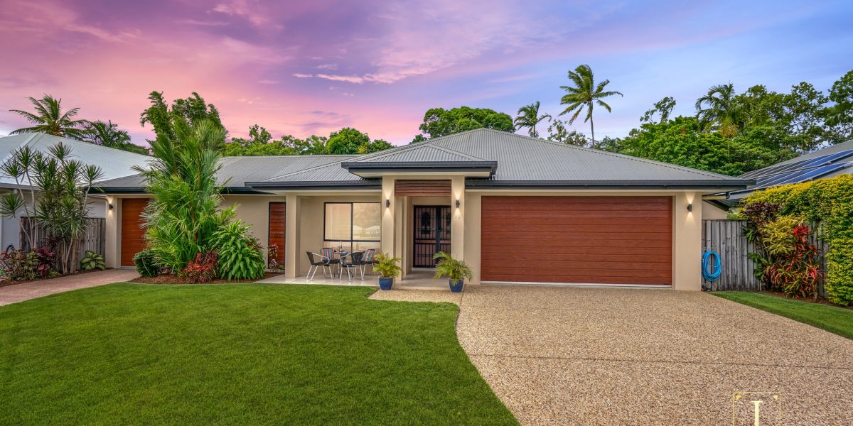 32 Lagoon Drive, Trinity Beach, QLD 4879 AUS