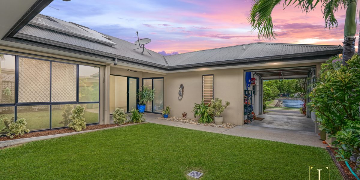 32 Lagoon Drive, Trinity Beach, QLD 4879 AUS