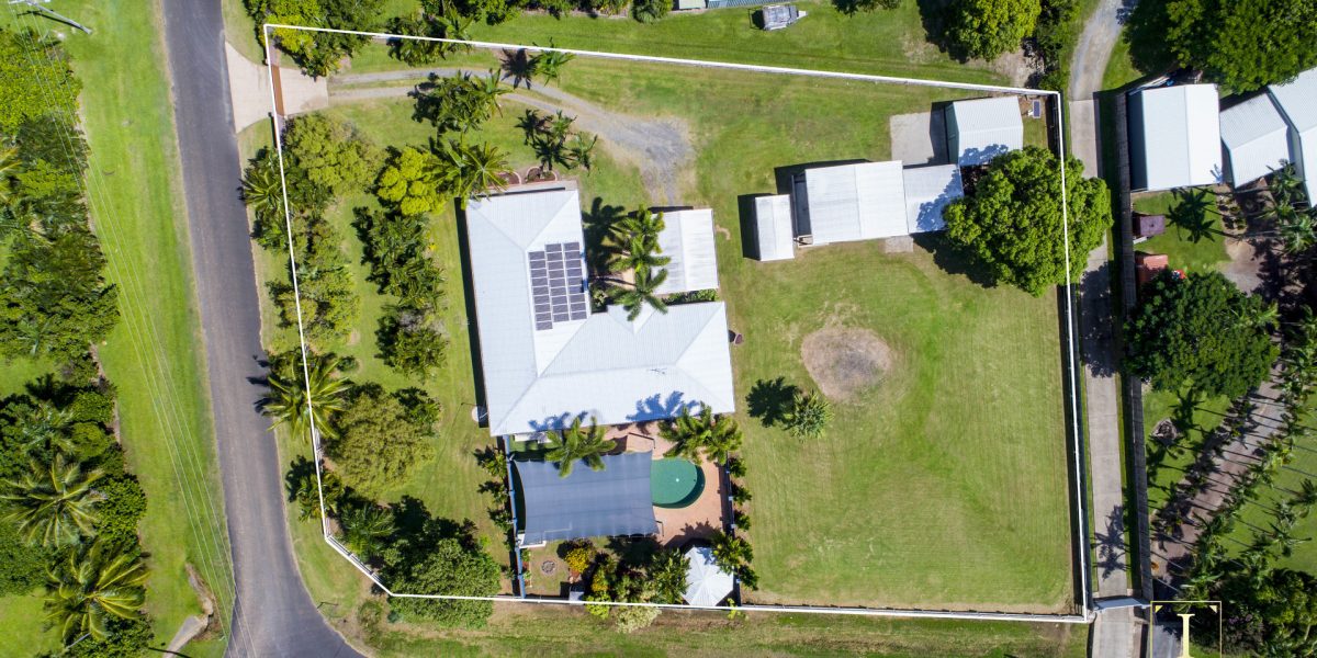 9-11 Joseph Banks Close, Kewarra Beach, QLD 4879 AUS