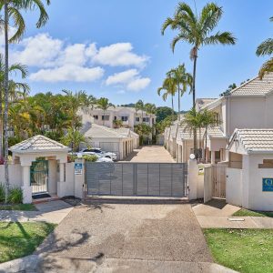 23/34-40 Lily Street, Cairns North, QLD 4870 AUS