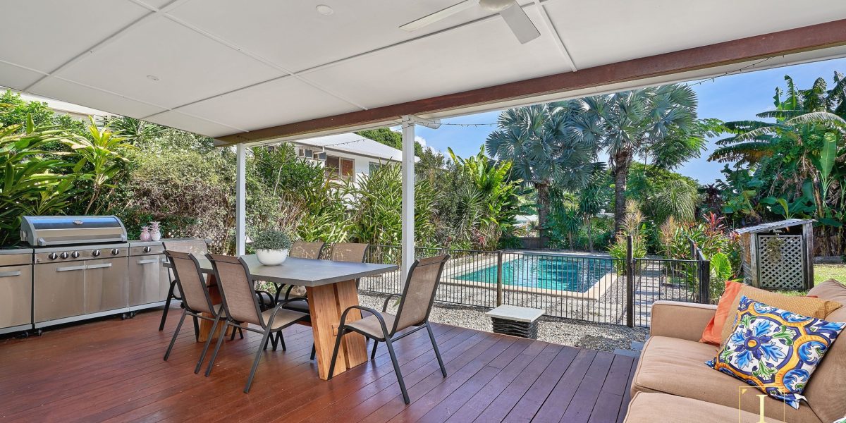 10 Old Smithfield Road, Freshwater, QLD 4870 AUS