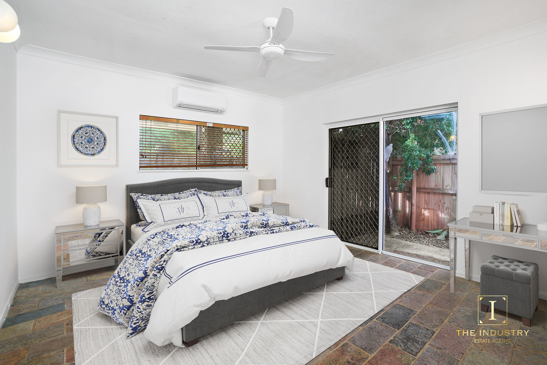 11 Collett Close, Kewarra Beach, QLD 4879 AUS