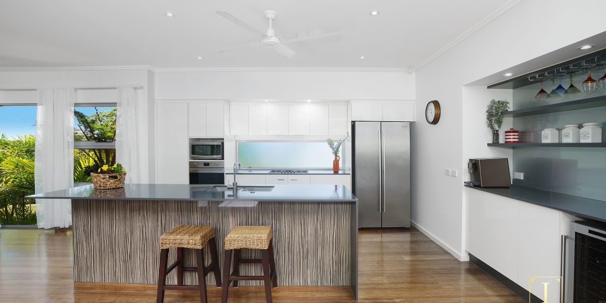 18 Mooney Court, Smithfield, QLD 4878 AUS