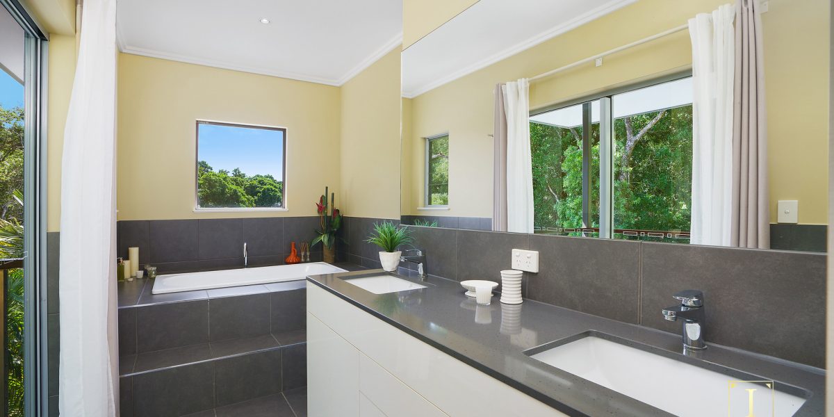18 Mooney Court, Smithfield, QLD 4878 AUS