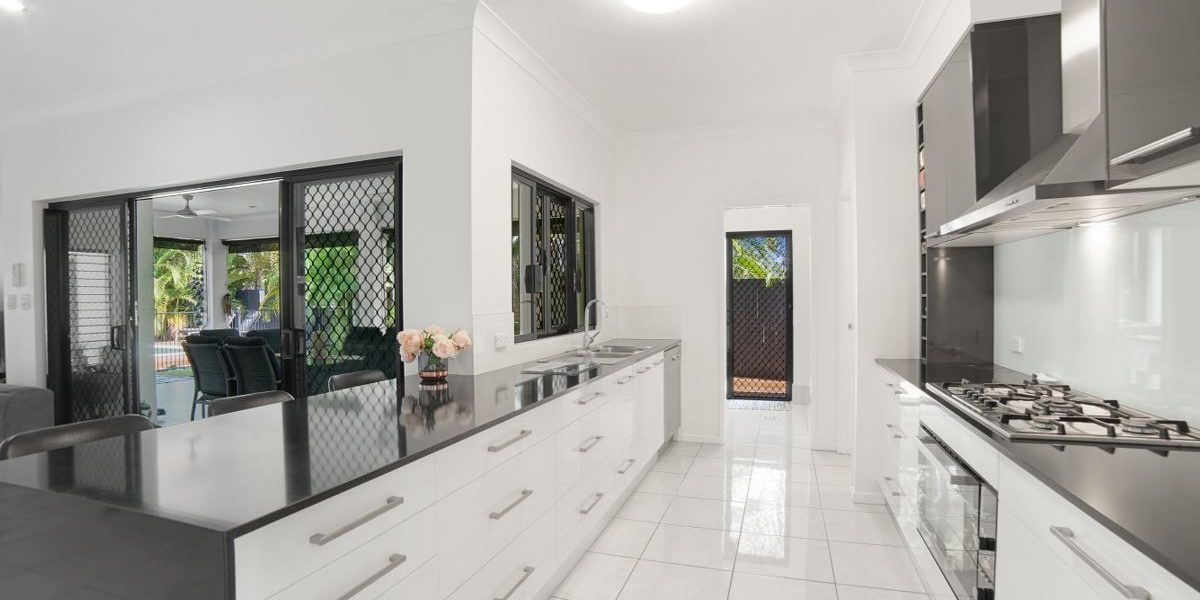 6 Redcap Bend, Trinity Park, QLD 4879 AUS