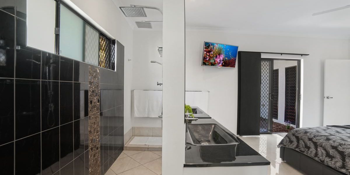 6 Redcap Bend, Trinity Park, QLD 4879 AUS