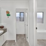 13 Tyson Place, Redlynch, QLD 4870 AUS