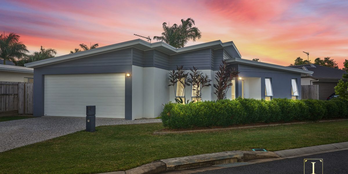 13 Tyson Place, Redlynch, QLD 4870 AUS
