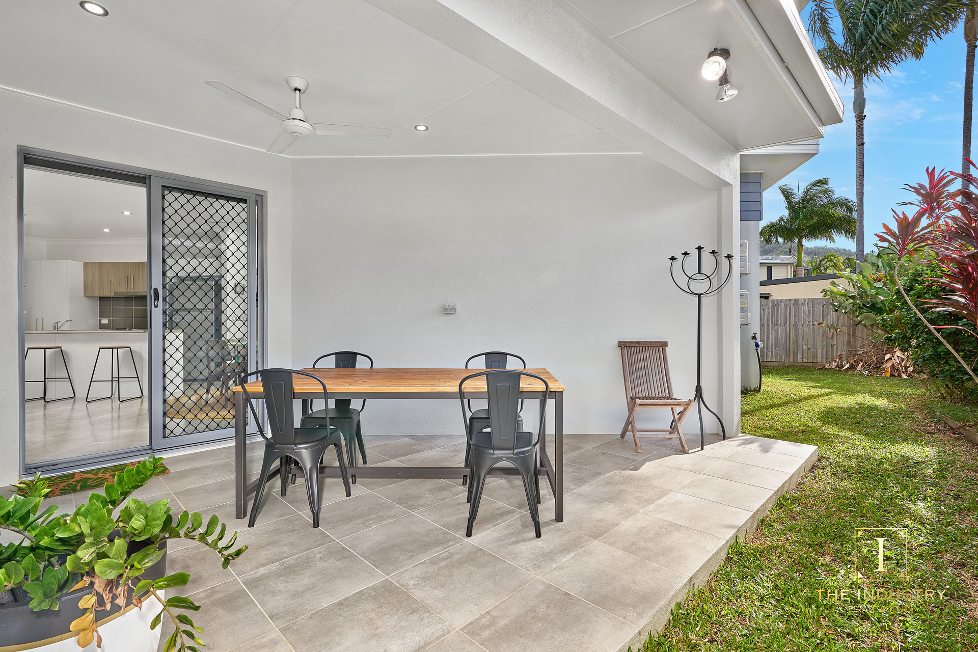 13 Tyson Place, Redlynch, QLD 4870 AUS