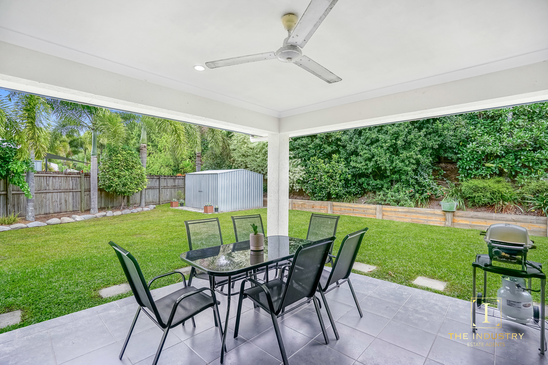 16 Petrie Close, Kewarra Beach, QLD 4879 AUS