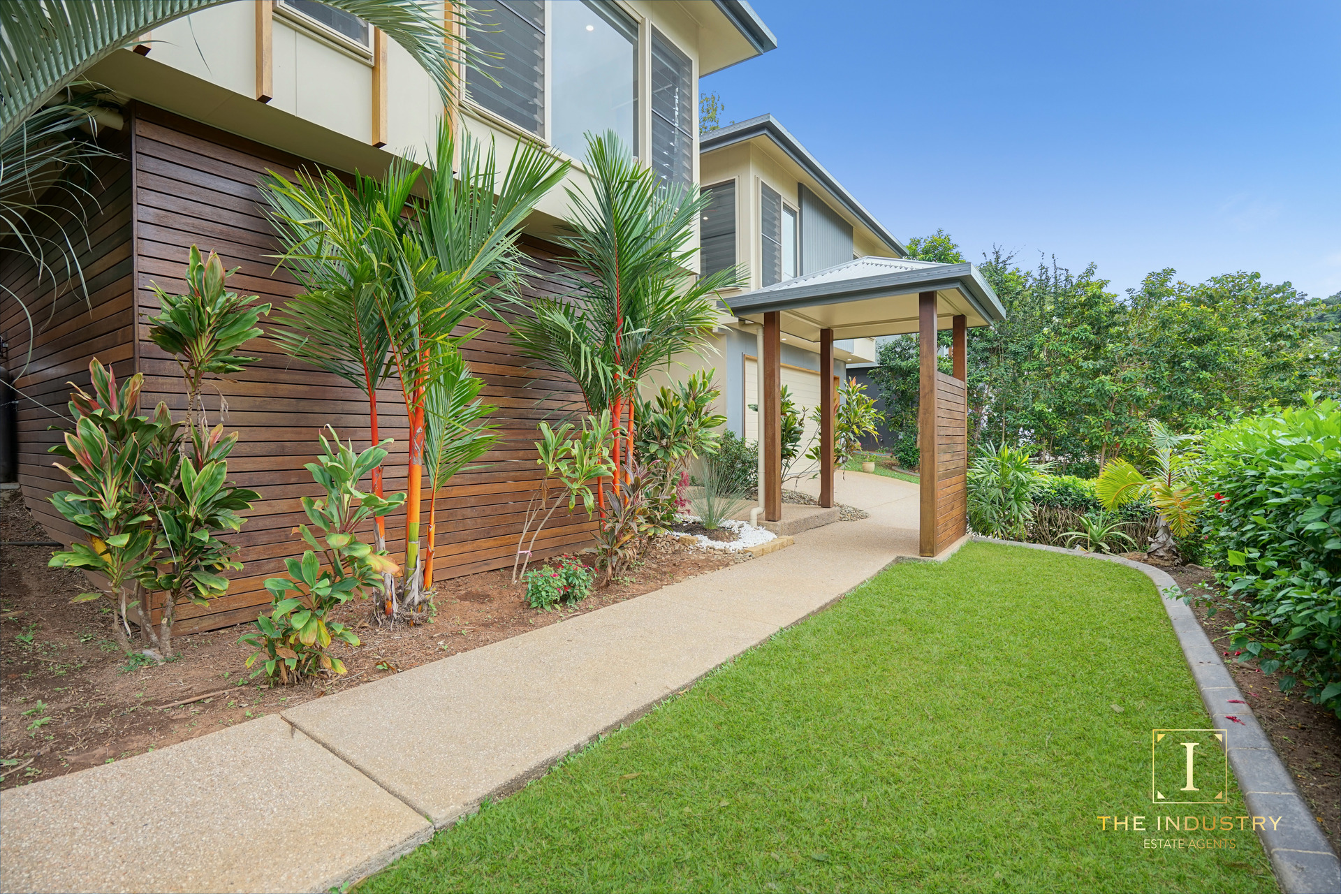 35 Flagship Drive, Trinity Beach, QLD 4879 AUS