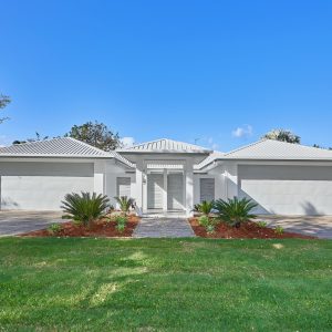 74A Moore Road, Kewarra Beach, QLD 4879 AUS