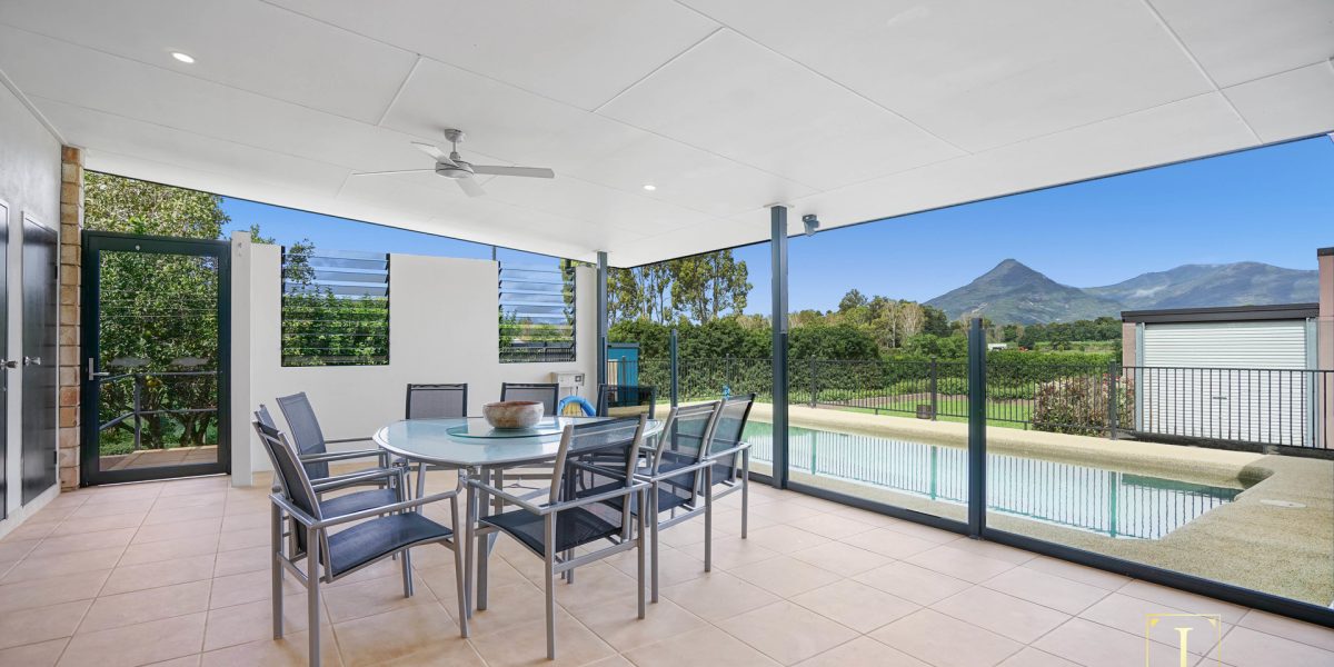 56 Hall Road, Gordonvale, QLD 4865 AUS