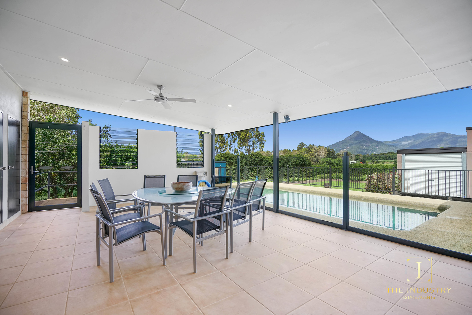 56 Hall Road, Gordonvale, QLD 4865 AUS