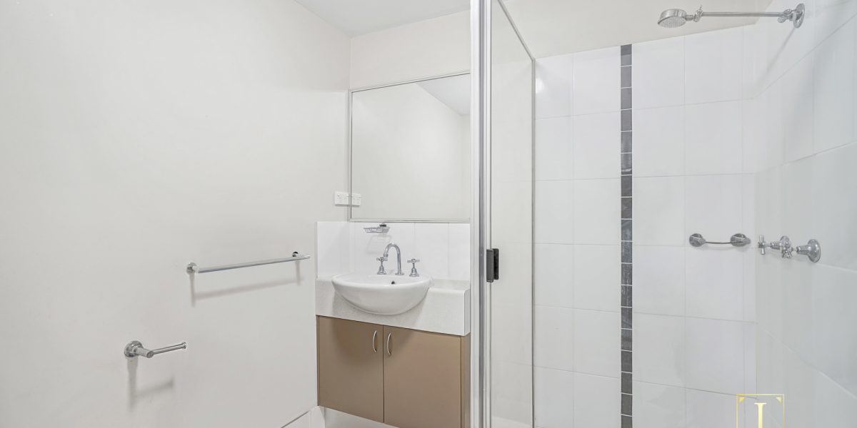 115/335 Lake Street, Cairns North, QLD 4870 AUS