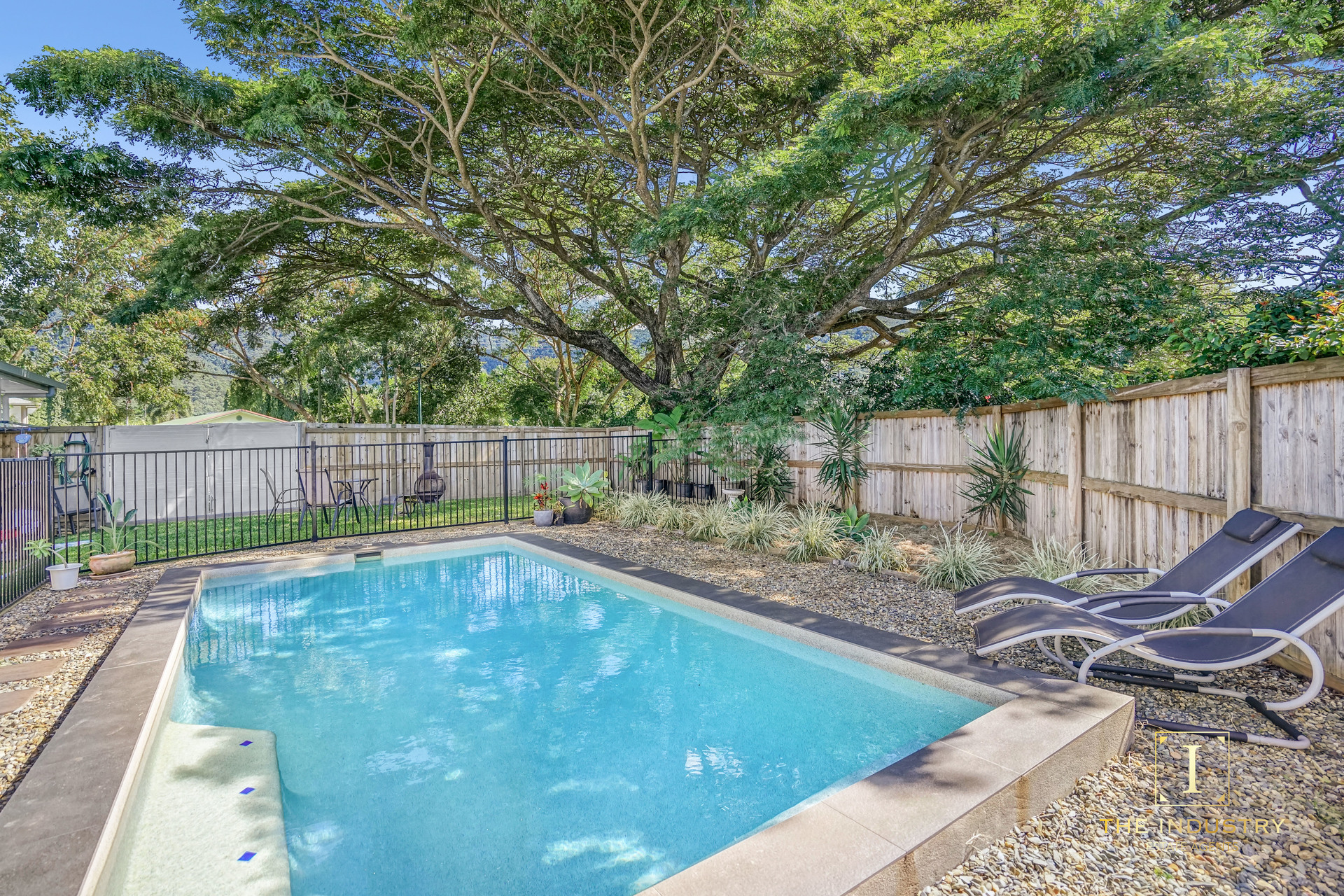 74A Moore Road, Kewarra Beach, QLD 4879 AUS